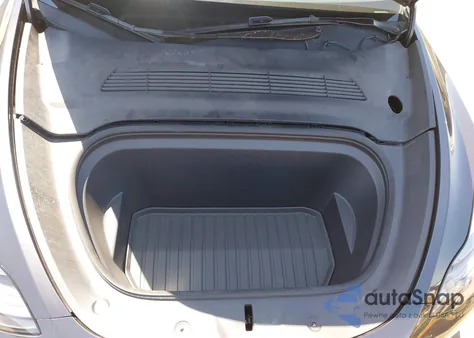 2024 Tesla Model Y Long Range Dual Motor All-Wheel Drive from USA, damaged, VIN 7SAYGDEE3RF114196